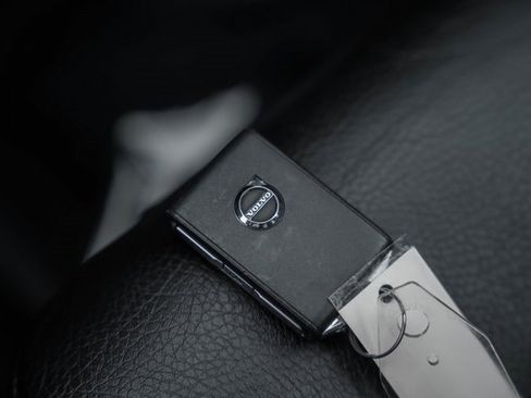 Certified 2023 Volvo XC90 B6 Plus w/ Protection Package Premier image 43