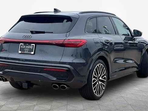 Used 2025 Audi SQ5 Premium Plus w/ Premium Plus Package AWD/4WD image 2