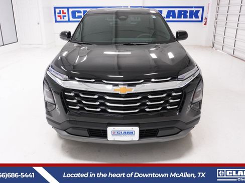 New 2026 Chevrolet Equinox LT AWD/4WD image 2