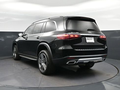 Used 2025 Mercedes-Benz GLS 450 4MATIC image 5
