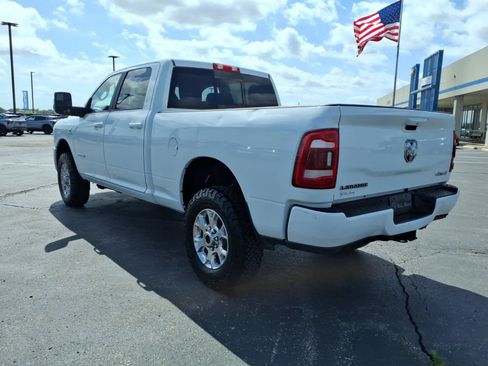 Used 2024 RAM 2500 Laramie AWD/4WD image 3