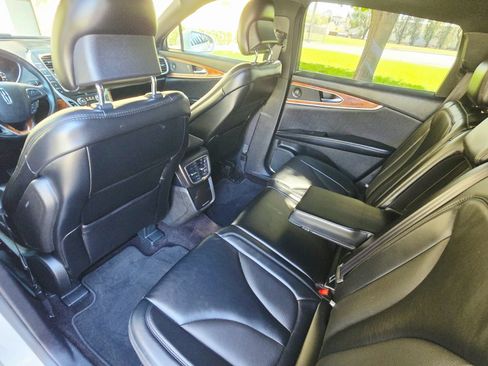 Used 2016 Lincoln MKX Select w/ Select Plus Package FWD image 38