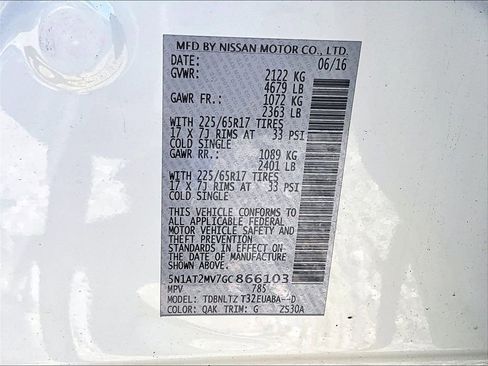 Used 2016 Nissan Rogue SV w/ SV Premium Package image 31