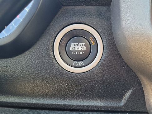 Used 2022 RAM 2500 Big Horn image 17