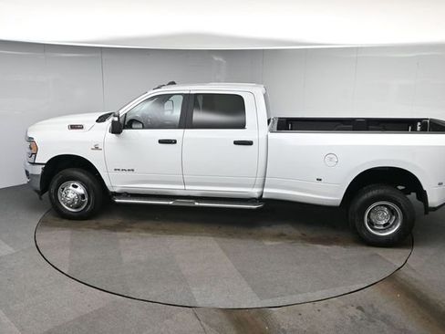 Used 2024 RAM 3500 Big Horn image 36