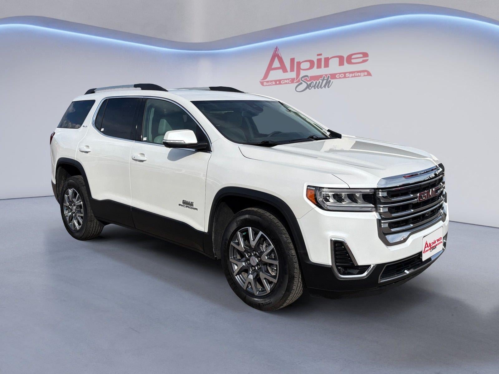 Used 2023 GMC Acadia SLT w/ Technology Package AWD/4WD image 7