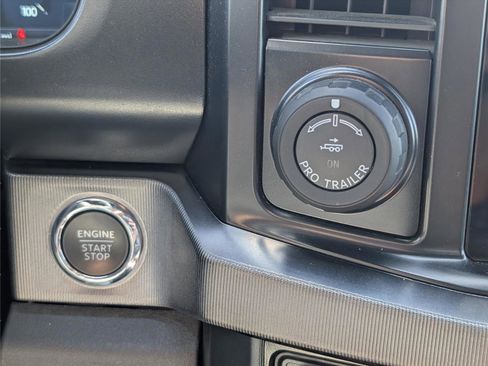 Used 2024 Ford F250 Platinum image 22