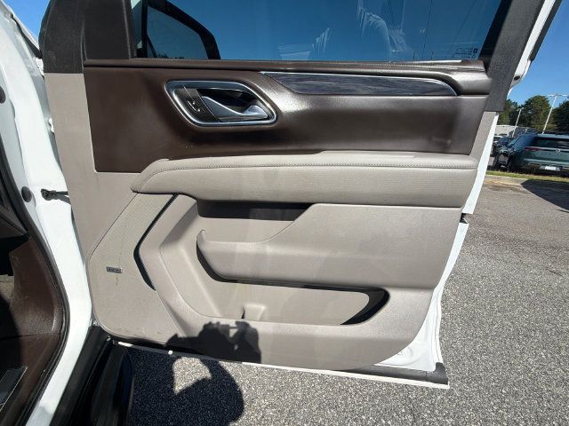 Used 2023 GMC Yukon XL SLT RWD image 14