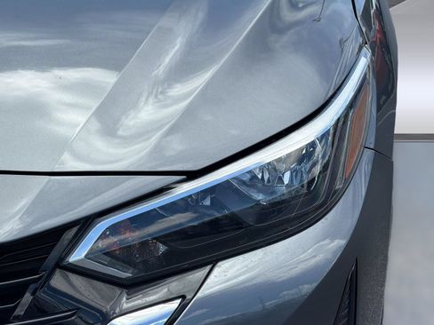 Used 2025 Nissan Sentra SV FWD image 12