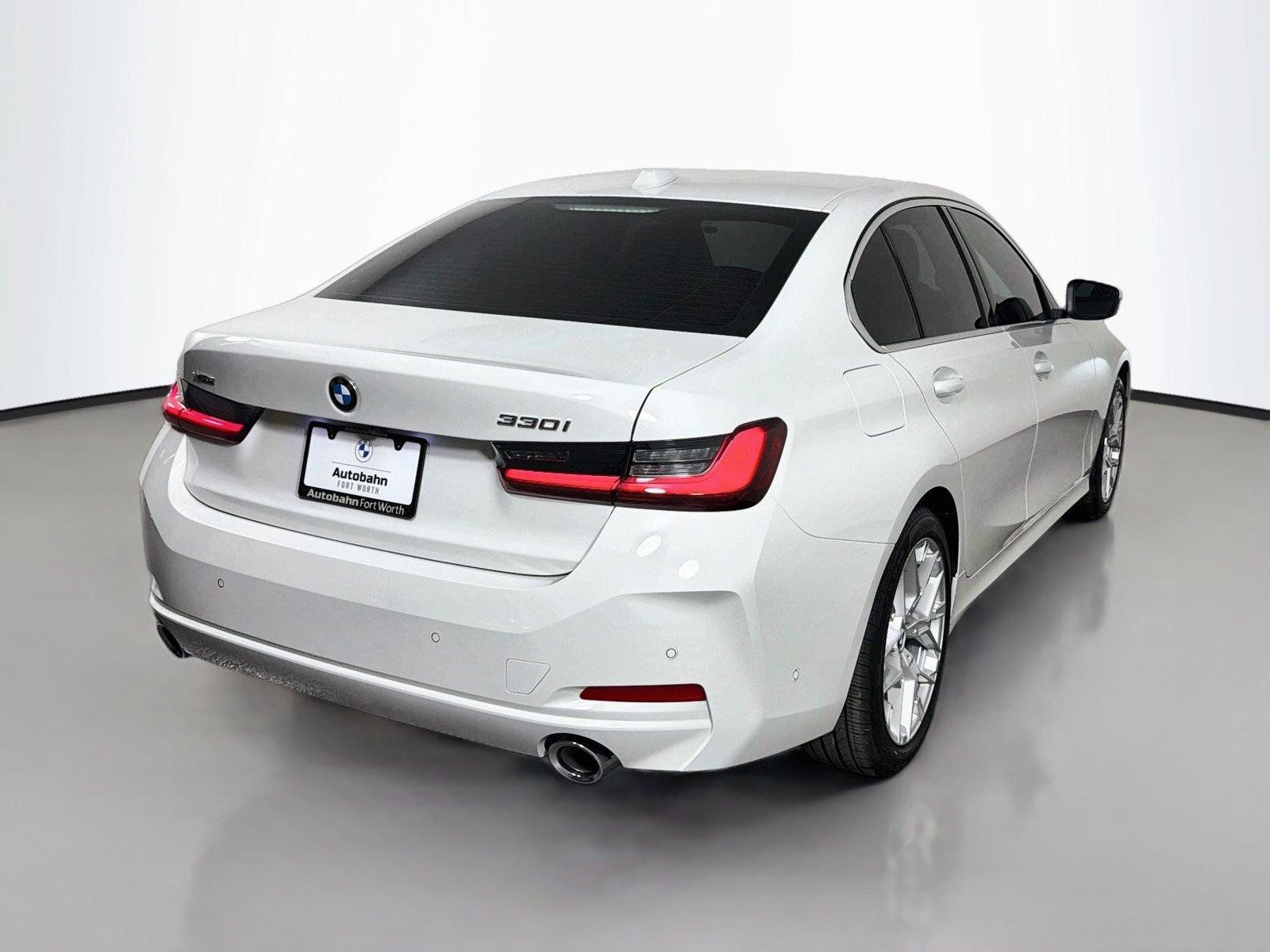 New 2026 BMW 330i xDrive Sedan w/ Premium Package AWD/4WD image 5