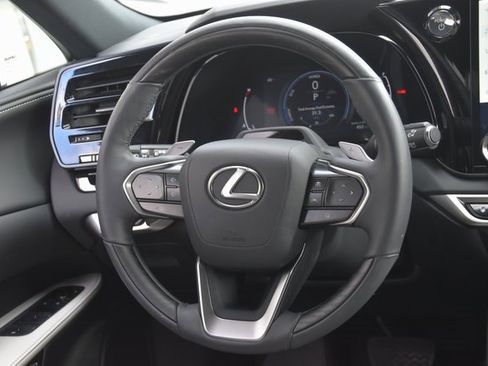 Used 2024 Lexus RX 350 image 21