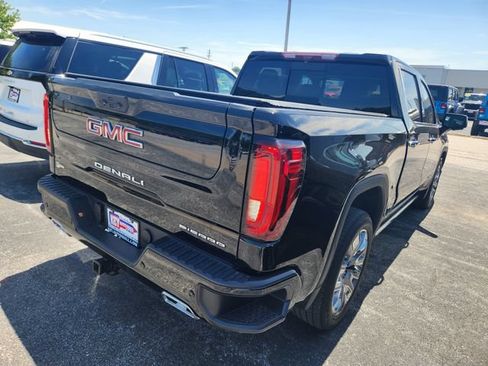 Used 2023 GMC Sierra 1500 Denali w/ Denali Reserve Package AWD/4WD image 3