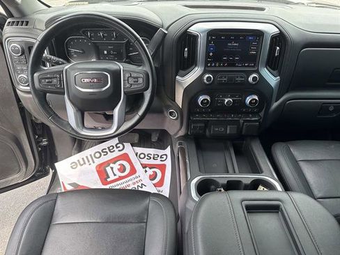 Used 2021 GMC Sierra 1500 SLT w/ SLT Premium Plus Package AWD/4WD image 19
