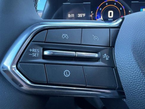 New 2026 Chevrolet Equinox ACTIV image 11