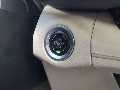 Used 2021 Buick Envision Preferred FWD image 31