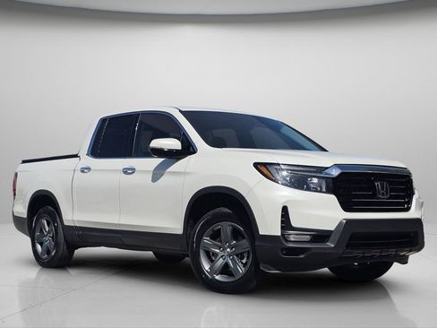 Certified 2023 Honda Ridgeline RTL-E image 2
