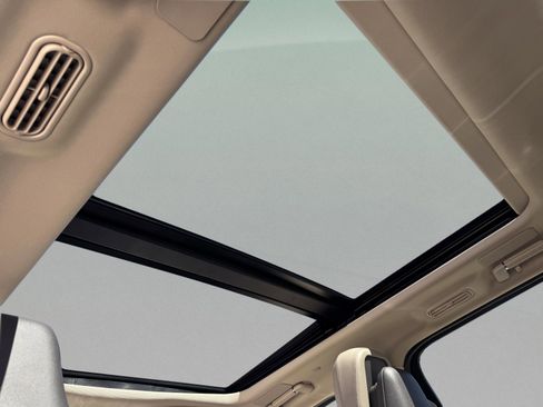 Certified 2023 Lincoln Navigator Reserve image 37