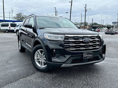 Used 2025 Ford Explorer Active w/ Active Comfort Package