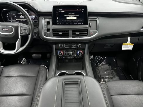 Used 2023 GMC Yukon SLT w/ SLT Premium Package AWD/4WD image 15