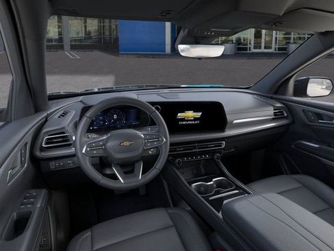 New 2026 Chevrolet Traverse LT w/ Driver Confidence Package FWD image 15