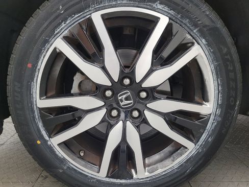 Used 2019 Honda Pilot Touring image 31