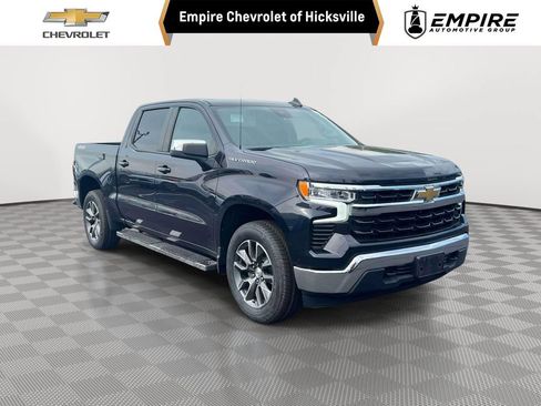 Used 2023 Chevrolet Silverado 1500 LT AWD/4WD image 1