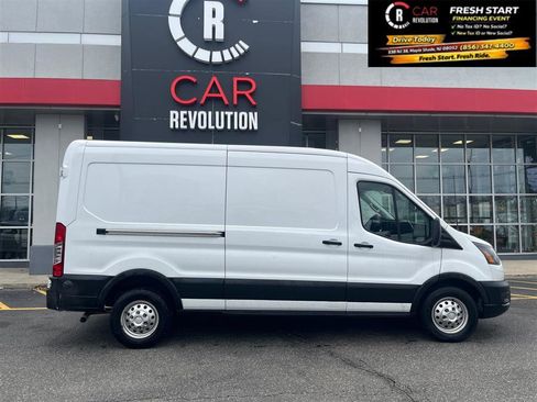 Used 2024 Ford Transit 250 MED ROOF AWD 148 image 7