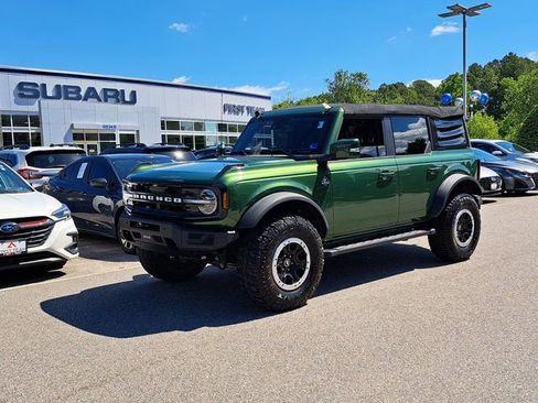 Used 2023 Ford Bronco Outer Banks w/ Sasquatch Package AWD/4WD image 2