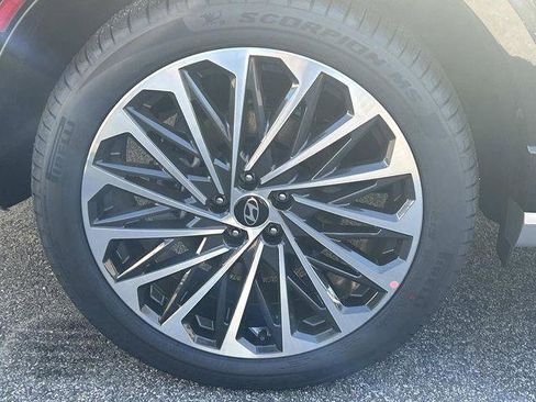 New 2026 Hyundai Palisade Calligraphy image 2