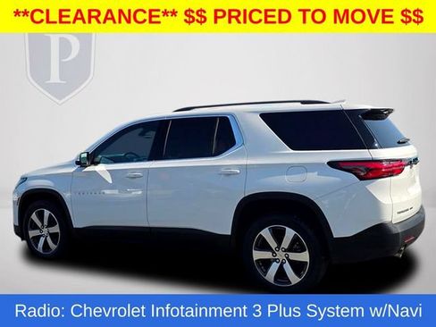 Certified 2023 Chevrolet Traverse LT w/ LT Premium Package AWD/4WD image 11