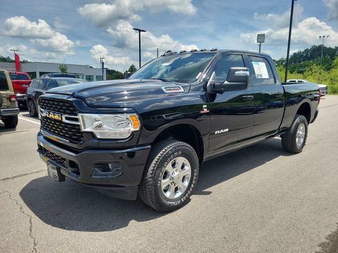 Used 2024 RAM 2500 Big Horn w/ Safety Group AWD/4WD image 7