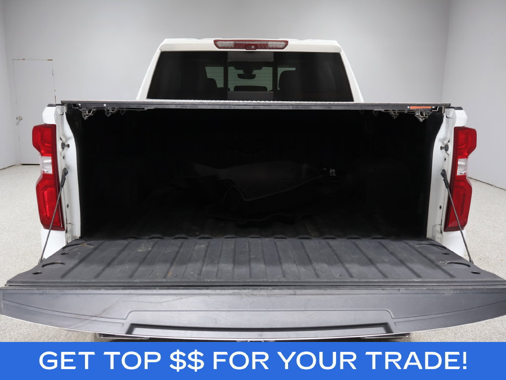 Used 2022 Chevrolet Silverado 1500 LTZ w/ LTZ Premium Package AWD/4WD image 5