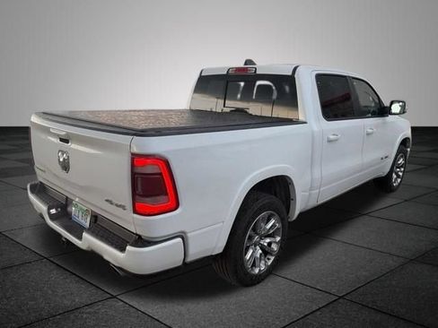Used 2019 RAM 1500 Laramie AWD/4WD image 5