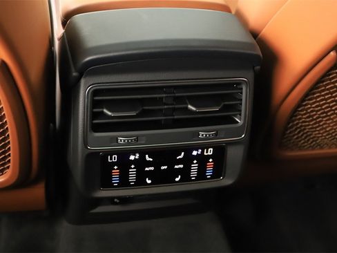 Certified 2025 Audi Q8 Prestige w/ Prestige Package image 22