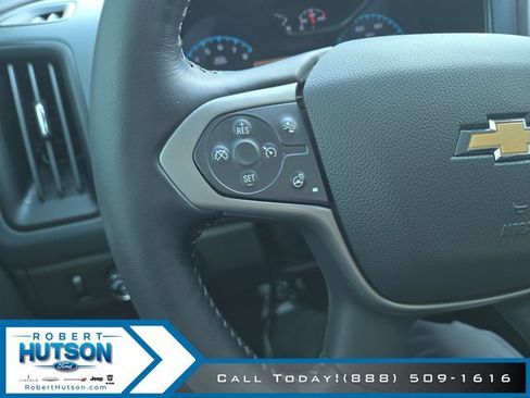 Used 2022 Chevrolet Colorado Z71 w/ Safety Package AWD/4WD image 13