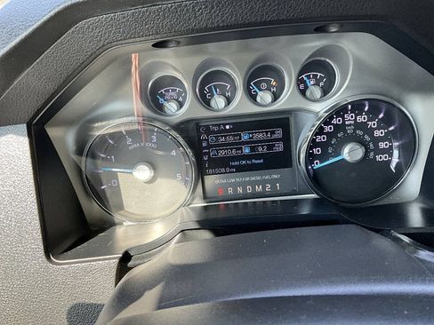 Used 2014 Ford F450 Platinum AWD/4WD image 10