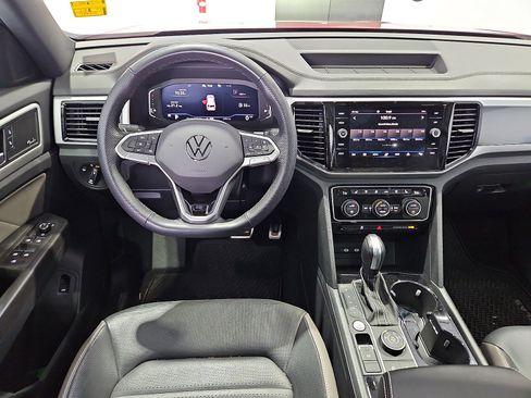 Certified 2023 Volkswagen Atlas Cross Sport SEL Premium R-Line AWD/4WD image 14
