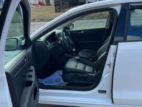 Used 2014 Volkswagen Jetta SE image 15