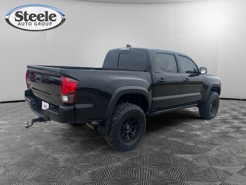 Used 2023 Toyota Tacoma 4x4 Double Cab w/ Trail Edition image 5
