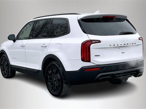 Used 2022 Kia Telluride EX w/ EX Premium Package image 9