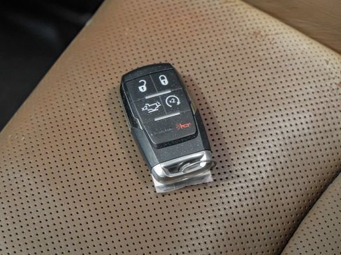 Used 2022 RAM 3500 Limited AWD/4WD image 74
