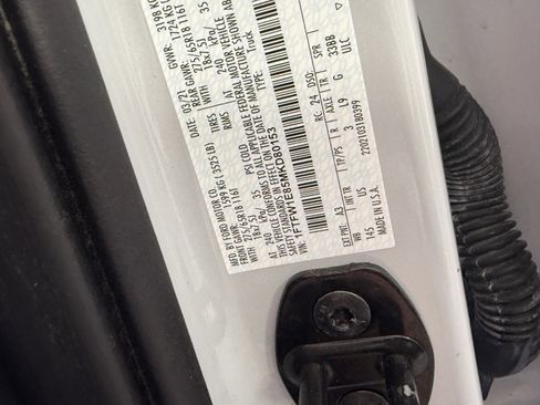 Certified 2021 Ford F150 XLT w/ Equipment Group 302A High image 33