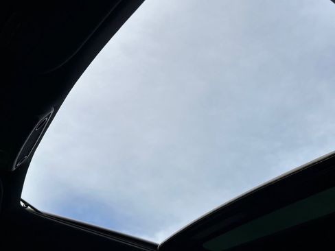 Used 2019 Ford F150 Raptor w/ Equipment Group 802A Luxury image 25