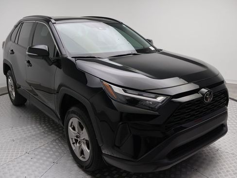 Used 2023 Toyota RAV4 XLE w/ Convenience Package image 6