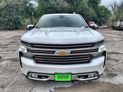 Used 2022 Chevrolet Silverado 1500 High Country w/ Technology Package AWD/4WD image 30