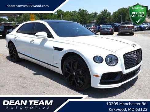 Used 2024 Bentley Flying Spur W12 AWD/4WD image 1