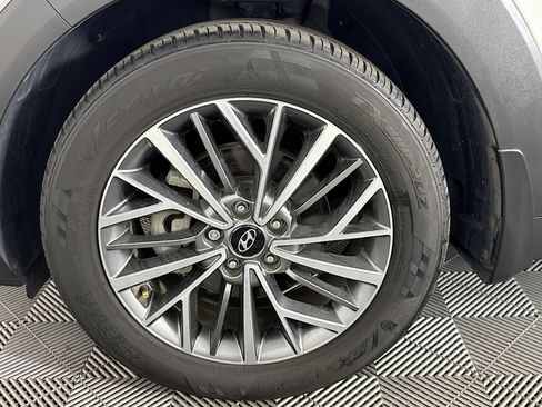 Used 2020 Hyundai Tucson SEL FWD image 36