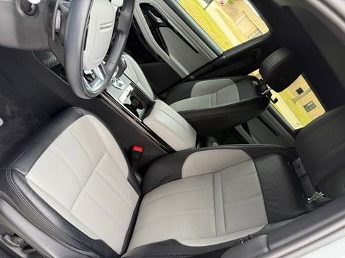Used 2020 Land Rover Range Rover Evoque First Edition image 26
