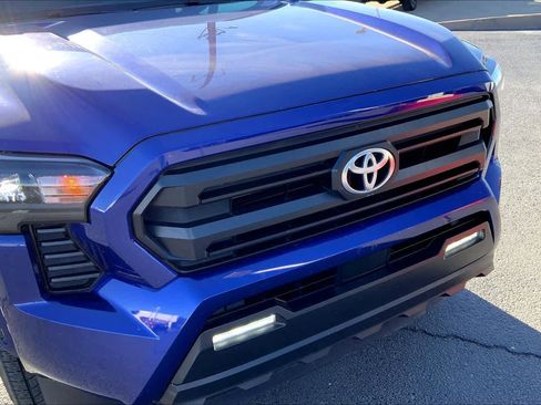 Used 2024 Toyota Tacoma SR5 image 30