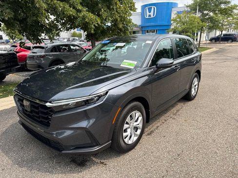 Used 2024 Honda CR-V LX image 1